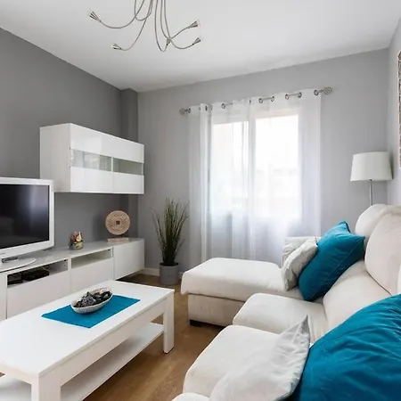 Apartamento Calido Apartamento, Piscina, Wi-fi *